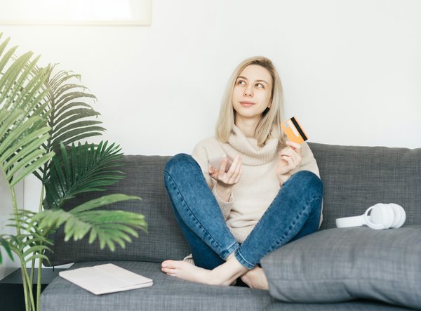 Carte bancaire ado : comment faire le bon choix ?
